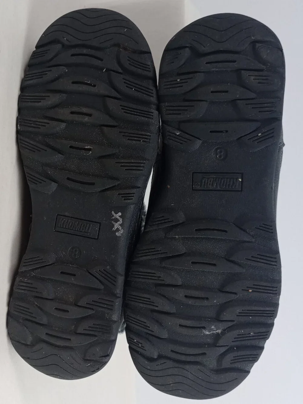 Khombu Womens 8M Black Addison Faux‎ Fur Winter Snow All Man Made Boots